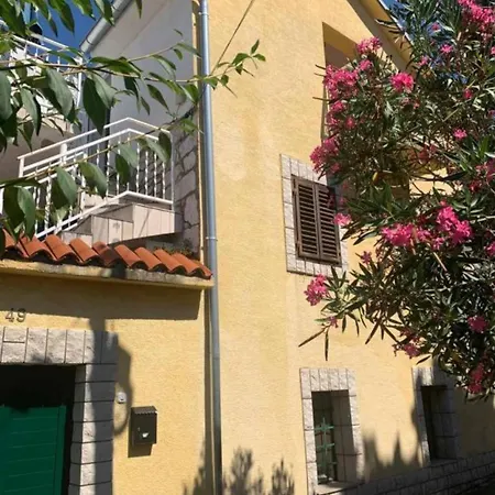 Apartman Mateo 2 Mit Meeresblick Und Mateo 1 Mit Gartenblick *